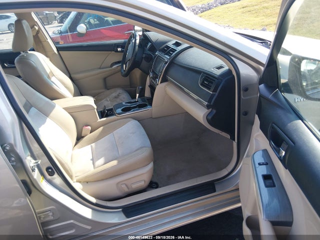 2014 Toyota Camry Hybrid Xle მანქანა იყიდება აუქციონზე, vin: 4T1BD1FK5EU131805, აუქციონის ნომერი: 46149622