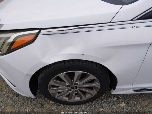 2015 Hyundai Sonata Sport მანქანა იყიდება აუქციონზე, vin: 5NPE34AF9FH071068, აუქციონის ნომერი: 46149668