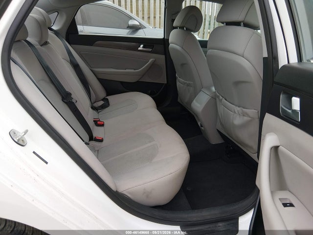 2015 Hyundai Sonata Sport მანქანა იყიდება აუქციონზე, vin: 5NPE34AF9FH071068, აუქციონის ნომერი: 46149668