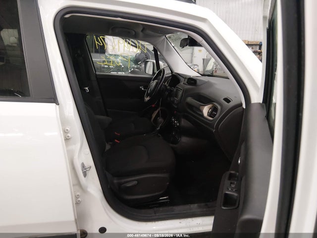46149674 :رقم المزاد ، ZACCJBBB9HPG32666 vin ، 2017 Jeep Renegade Latitude 4x4 مزاد بيع