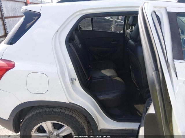 46149681 :رقم المزاد ، KL7CJLSB4JB645974 vin ، 2018 Chevrolet Trax Lt مزاد بيع