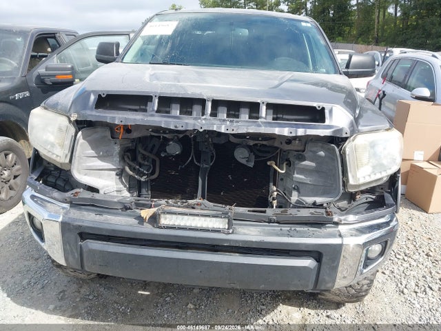 Продажа на аукционе авто 2016 Toyota Tundra Sr5 5.7l V8, vin: 5TFUW5F1XGX554077, номер лота: 46149687