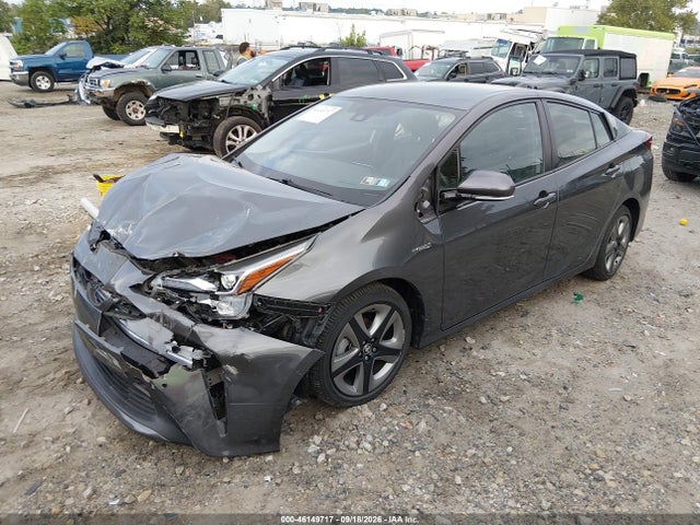 Toyota Prius Limited 2019 JTDKARFU0K3088568 Image 2