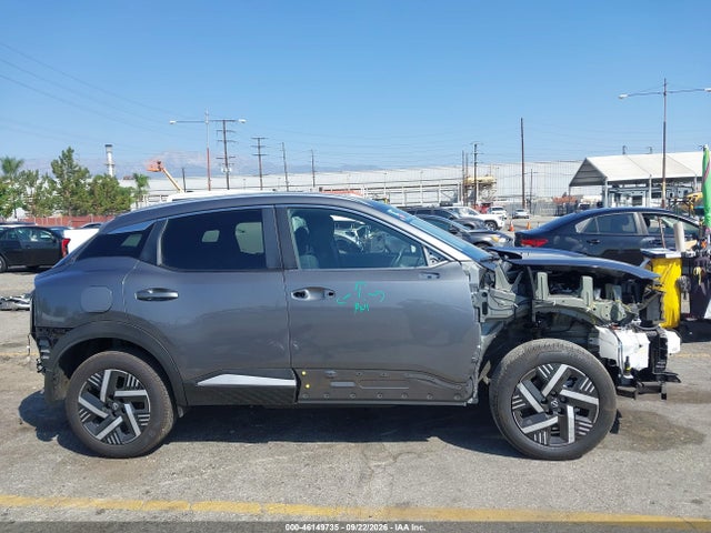 3N8AP6CE3TL425069 Nissan KICKS SV