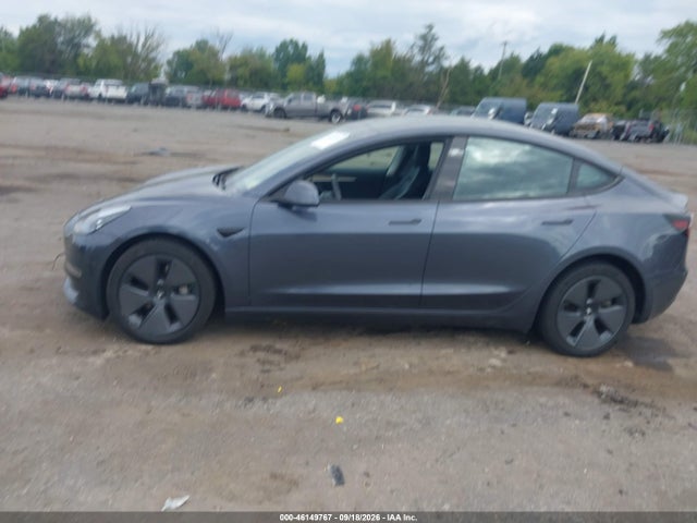 Tesla Model 3 Long Range Dual Motor All-wheel Drive 2022 5YJ3E1EB2NF194392 Image 12