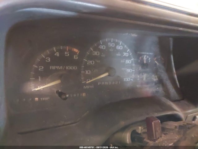 46149781 :رقم المزاد ، 1GCEK14R2TE157745 vin ، 1996 Chevrolet Gmt-400 K1500 مزاد بيع