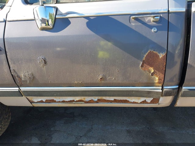 1989 Dodge W-series W100 მანქანა იყიდება აუქციონზე, vin: 1B7HM06Y7KS031001, აუქციონის ნომერი: 46149799