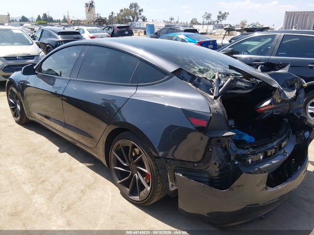 Tesla Model 3 Performance All-wheel Drive 2024 5YJ3E1ETXRF866830 Image 3