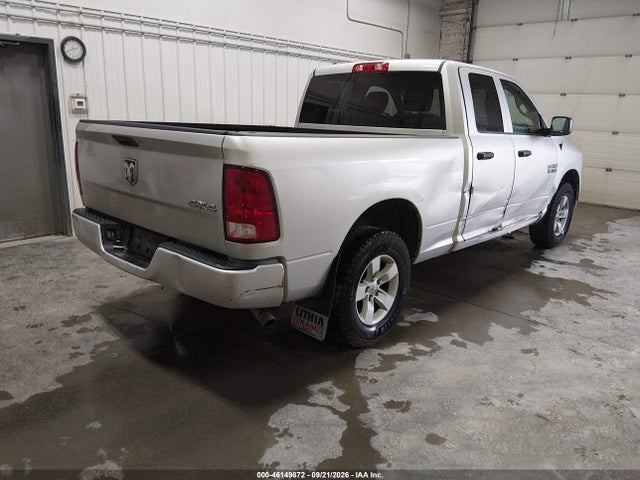 46149872 :رقم المزاد ، 1C6RR7FG2JS209862 vin ، 2018 Ram 1500 Express  4x4 6'4 Box مزاد بيع