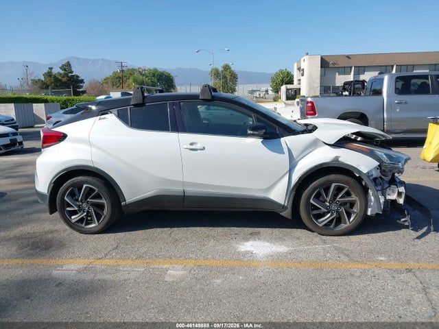 46149888 :رقم المزاد ، NMTKHMBX8NR145759 vin ، 2022 Toyota C-hr Limited مزاد بيع