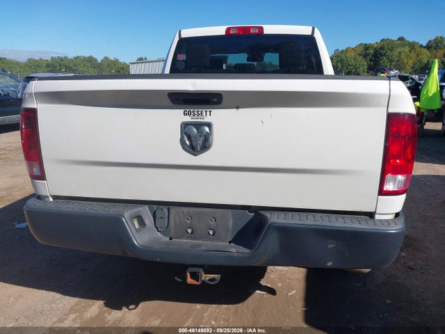 46149892 :رقم المزاد ، 1C6RR6FGXJS299014 vin ، 2018 Ram 1500 Tradesman  4x2 6'4 Box مزاد بيع
