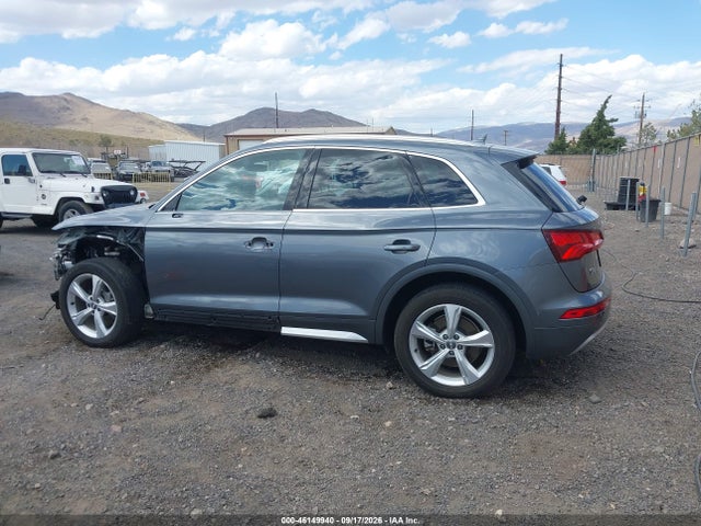 Auction sale of the 2020 Audi Q5 Premium 45 Tfsi Quattro S Tronic, vin: WA1ANAFY0L2039117, lot number: 46149940