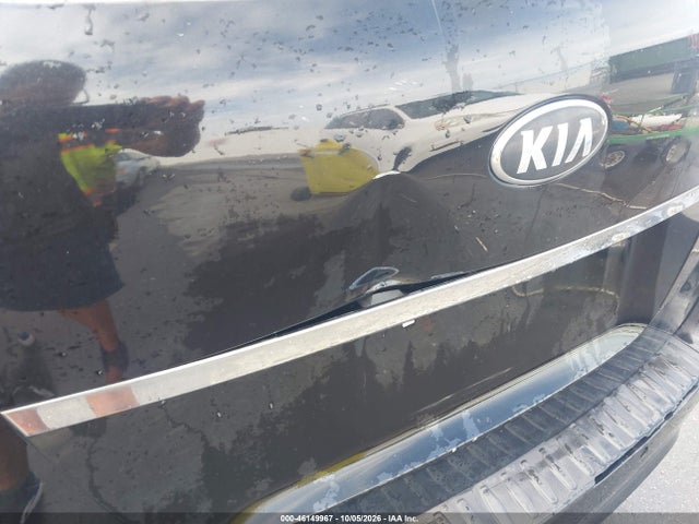 Продажа на аукционе авто 2016 Kia Sedona Lx, vin: KNDMB5C17G6093488, номер лота: 46149967