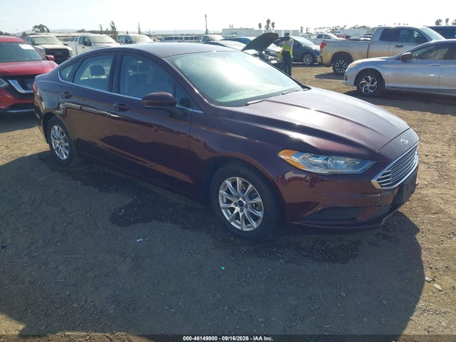 Ford FUSION S 2017 3FA6P0G71HR284510 главное изображение