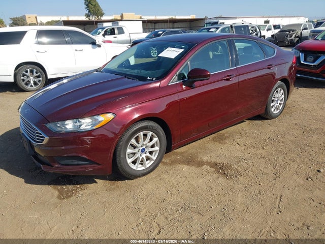 Ford FUSION S 2017 3FA6P0G71HR284510 Image 2