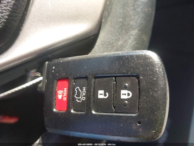 Продаж на аукціоні авто 2018 Toyota Rav4 Xle, vin: 2T3WFREV2JW513569, номер лоту: 46149990