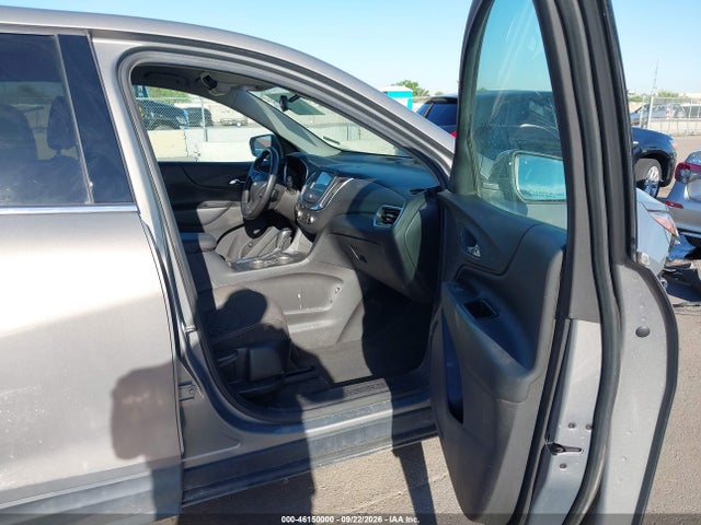 2018 Chevrolet Equinox Lt მანქანა იყიდება აუქციონზე, vin: 3GNAXJEV1JL101828, აუქციონის ნომერი: 46150000
