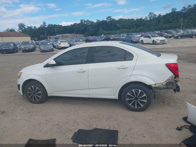 46150007 :رقم المزاد ، 1G1JB5SH4E4225030 vin ، 2014 Chevrolet Sonic Ls Manual مزاد بيع