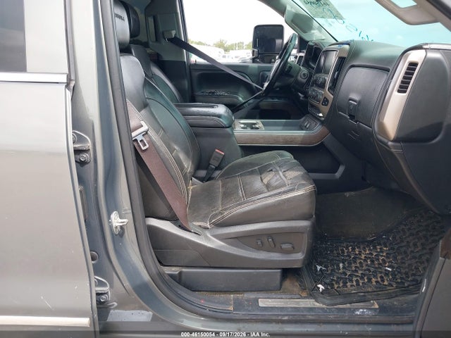 46150054 :رقم المزاد ، 1GT12UEG3HF130794 vin ، 2017 Gmc Sierra 2500hd Denali مزاد بيع