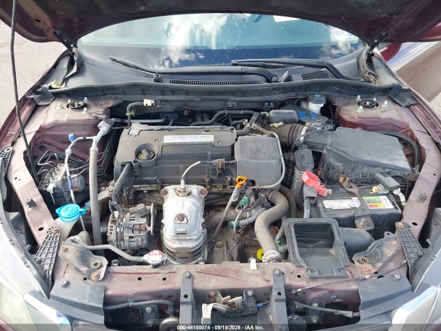46150074 :رقم المزاد ، 1HGCR2F31FA052354 vin ، 2015 Honda Accord Lx مزاد بيع