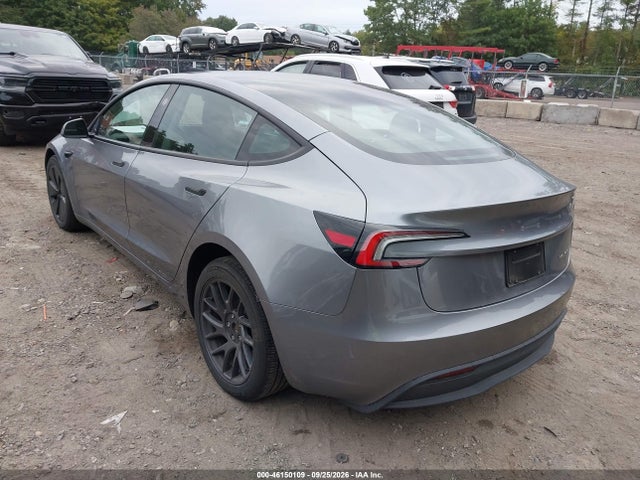 46150109 :رقم المزاد ، 5YJ3E1EB1SF073252 vin ، 2025 Tesla Model 3 Long Range All-wheel Drive مزاد بيع