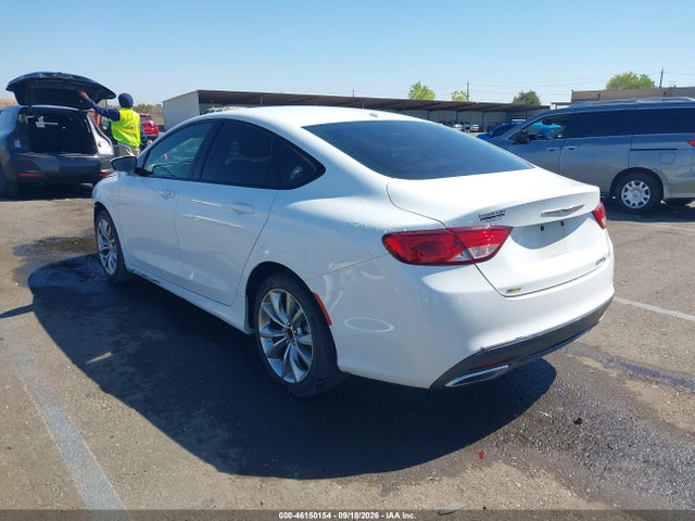 Chrysler 200 S 2015 1C3CCCBB1FN680348 Image 3
