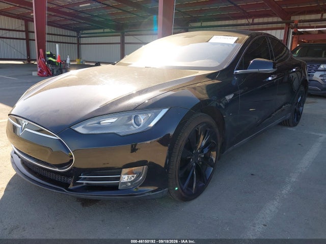 2013 Tesla Model S მანქანა იყიდება აუქციონზე, vin: 5YJSA1CN5DFP06083, აუქციონის ნომერი: 46150192