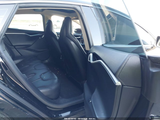 2013 Tesla Model S მანქანა იყიდება აუქციონზე, vin: 5YJSA1CN5DFP06083, აუქციონის ნომერი: 46150192