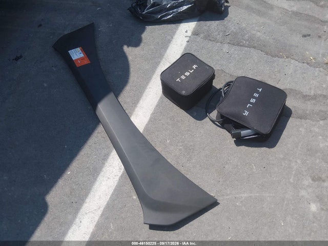46150225 :رقم المزاد ، 5YJXCDE29HF053803 vin ، 2017 Tesla Model X 100d/75d/90d مزاد بيع