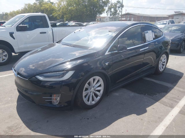46150225 :رقم المزاد ، 5YJXCDE29HF053803 vin ، 2017 Tesla Model X 100d/75d/90d مزاد بيع