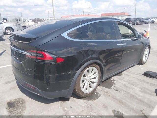 46150225 :رقم المزاد ، 5YJXCDE29HF053803 vin ، 2017 Tesla Model X 100d/75d/90d مزاد بيع