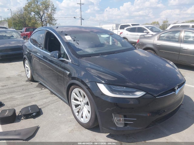 46150225 :رقم المزاد ، 5YJXCDE29HF053803 vin ، 2017 Tesla Model X 100d/75d/90d مزاد بيع