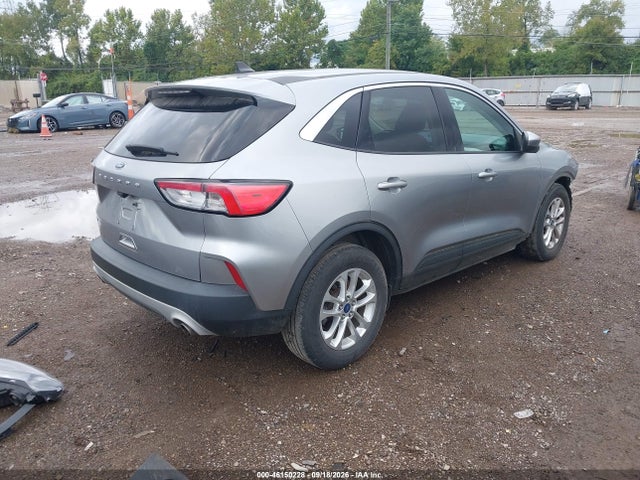Продажа на аукционе авто 2021 Ford Escape Se, vin: 1FMCU0G62MUB14605, номер лота: 46150228