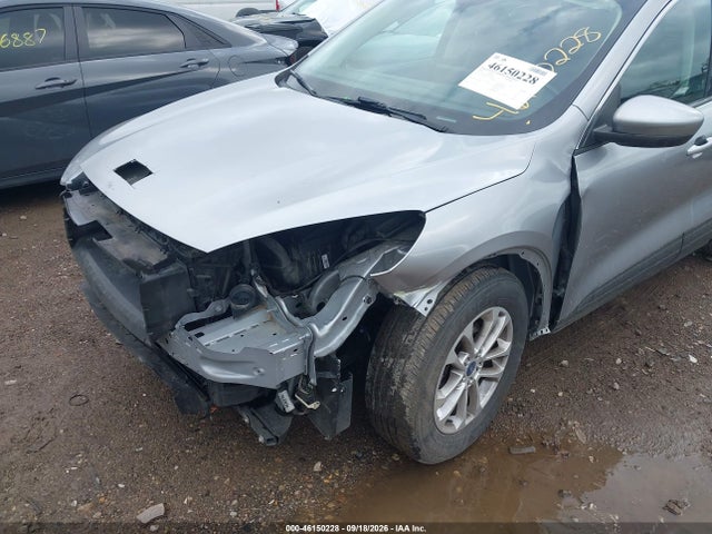 Продажа на аукционе авто 2021 Ford Escape Se, vin: 1FMCU0G62MUB14605, номер лота: 46150228