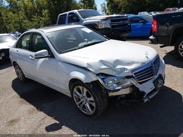 Aukcja sprzedaży 2013 Mercedes-benz C 300 Luxury 4matic, vin: WDDGF8AB1DA858031, numer aukcji: 46150251