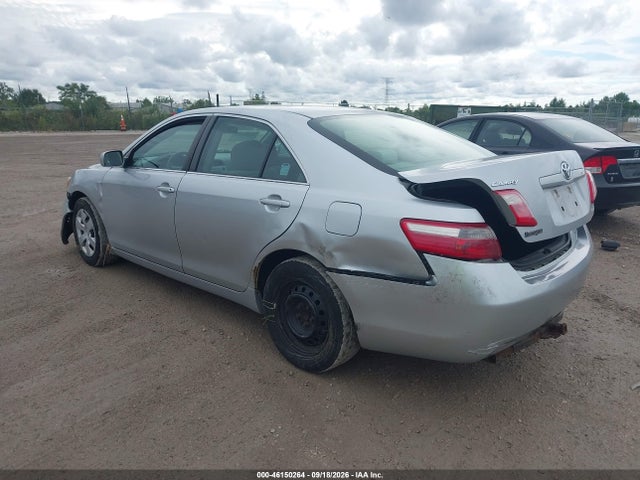 46150264 :رقم المزاد ، 4T1BE46K77U070233 vin ، 2007 Toyota Camry Le مزاد بيع