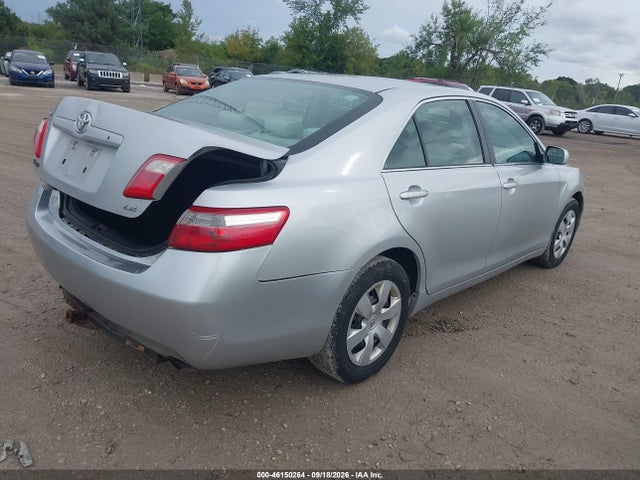 46150264 :رقم المزاد ، 4T1BE46K77U070233 vin ، 2007 Toyota Camry Le مزاد بيع