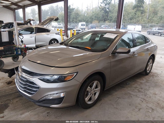 1G1ZD5ST3NF194360 Chevrolet Malibu Fwd Lt