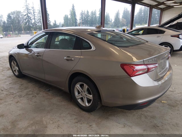 1G1ZD5ST3NF194360 Chevrolet Malibu Fwd Lt