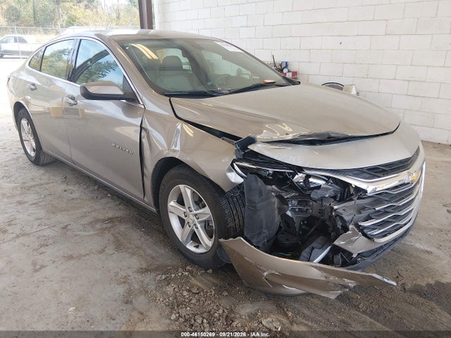 1G1ZD5ST3NF194360 Chevrolet Malibu Fwd Lt