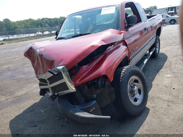 46150290 :رقم المزاد ، 3B7HF12Y4XG129553 vin ، 1999 Dodge Ram 1500 مزاد بيع