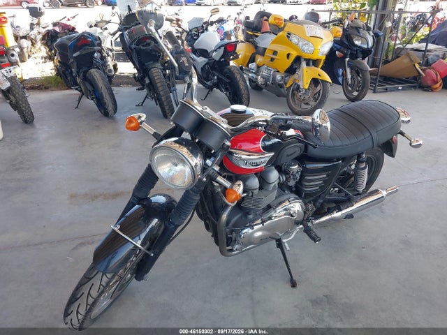 2006 Triumph Motorcycle T100 Bonneville მანქანა იყიდება აუქციონზე, vin: SMT910K166J268971, აუქციონის ნომერი: 46150302