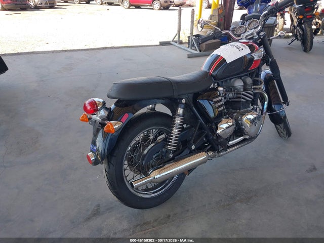 2006 Triumph Motorcycle T100 Bonneville მანქანა იყიდება აუქციონზე, vin: SMT910K166J268971, აუქციონის ნომერი: 46150302