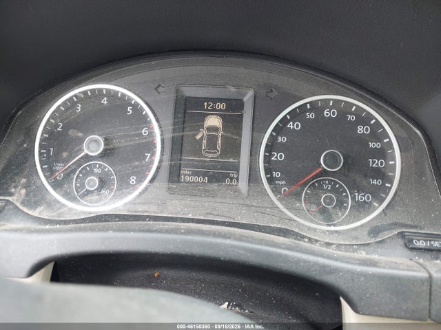 2011 Volkswagen Tiguan Sel მანქანა იყიდება აუქციონზე, vin: WVGAV7AX1BW001230, აუქციონის ნომერი: 46150360