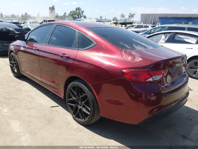 Chrysler 200 Limited 2015 1C3CCCAB2FN520920 Image 3