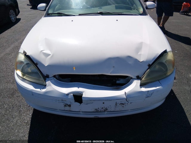 46150415 :رقم المزاد ، 1FAFP55272G243401 vin ، 2002 Ford Taurus Ses مزاد بيع