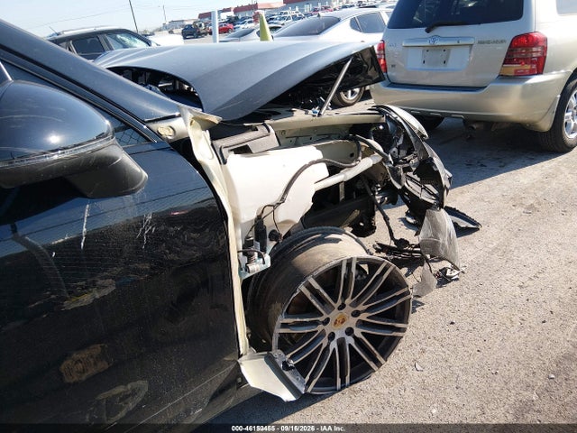 46150455 :رقم المزاد ، WP1AA2A25HKA80407 vin ، 2017 Porsche Cayenne مزاد بيع