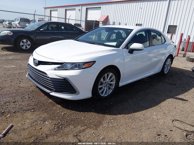 Продажа на аукционе авто 2021 Toyota Camry Le, vin: 4T1C11AK1MU431747, номер лота: 46150500