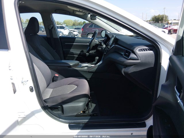 Продажа на аукционе авто 2021 Toyota Camry Le, vin: 4T1C11AK1MU431747, номер лота: 46150500