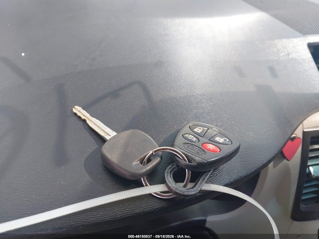 Продажа на аукционе авто 2011 Toyota Sienna Se, vin: 5TDXK3DC6BS037522, номер лота: 46150537